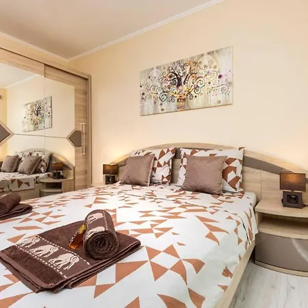 公寓 Cozy New 'casa ' ✵ Center ✵ *